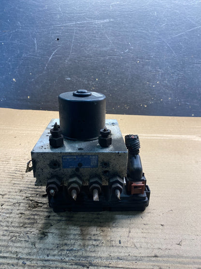 Wabco ABS Pump Hydraulic W/ Module P/N 4460470002 AA3316 DG5