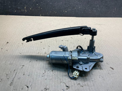 2006 to 2005 Mazda 5 Windshield Rear Wiper Motor X0537 DG1