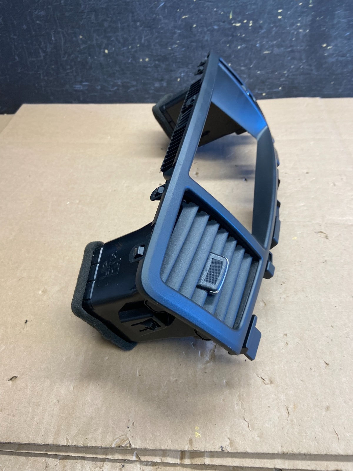 2011 to 2017 Nissan Quest Center Radio Trim Dash Panel Bezel AI3197 DG1