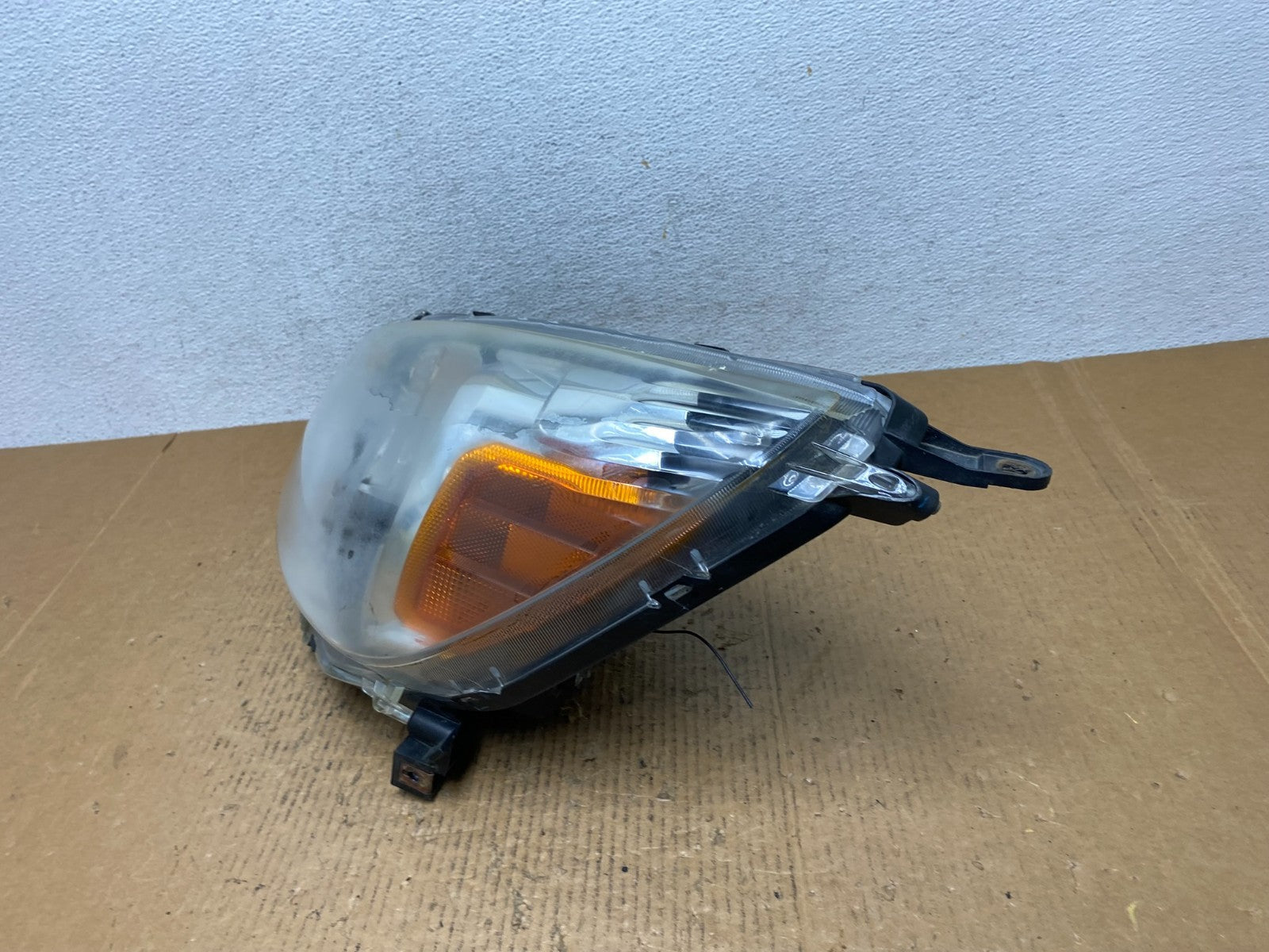 2014 - 2020 Mitsubishi Mirage Left Driver LH Halogen Headlight AE1407 DW1