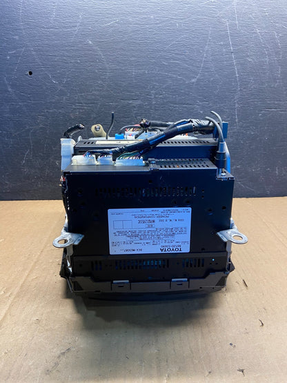 2006 to 2009 Lexus IS250 Screen Radio AM-FM CD Tuner Head Unit af9463 DG6