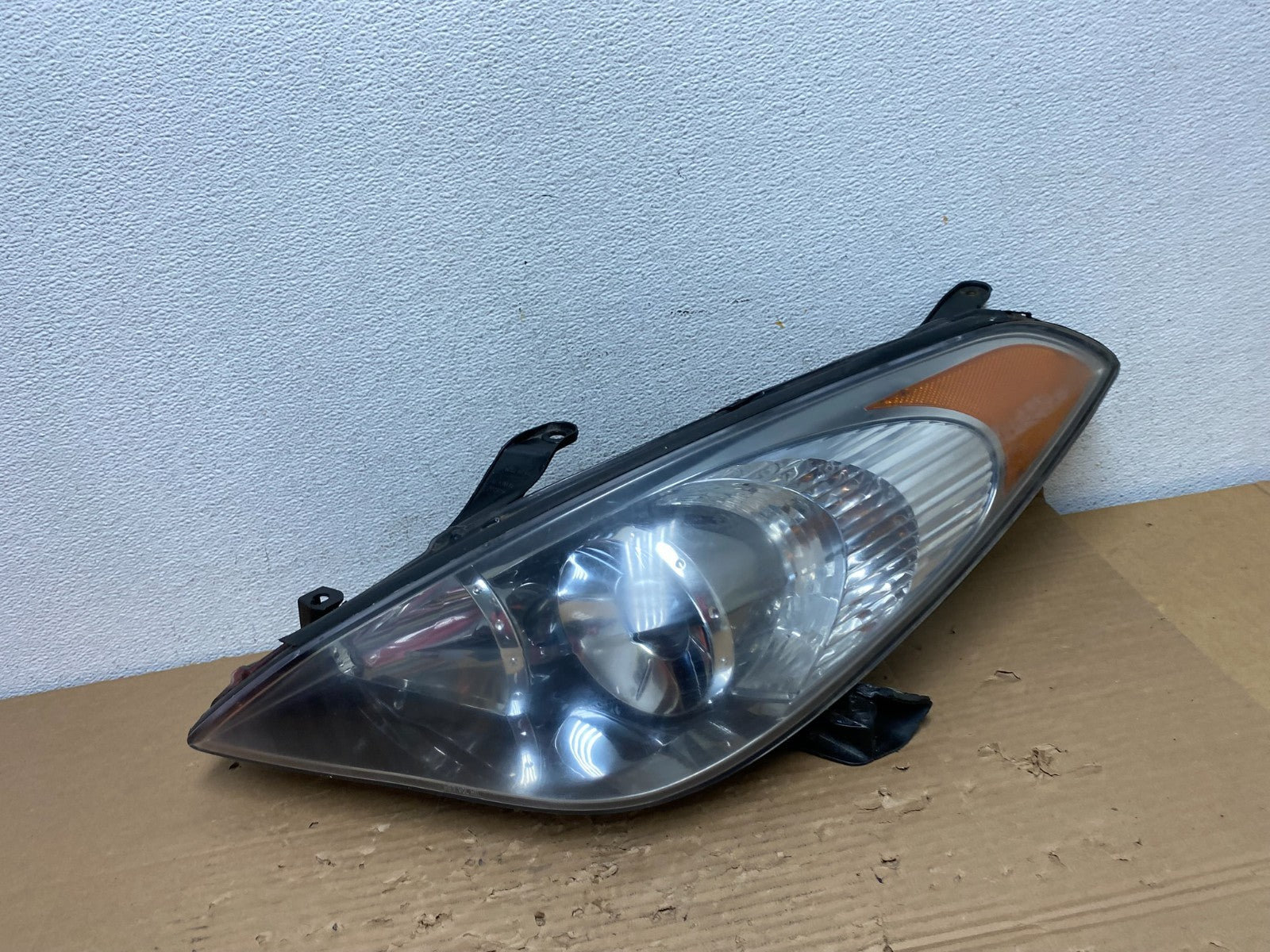 2004 2005 2006 Toyota Solara Halogen Headlight Left Driver Lh Side AD4298 DW0