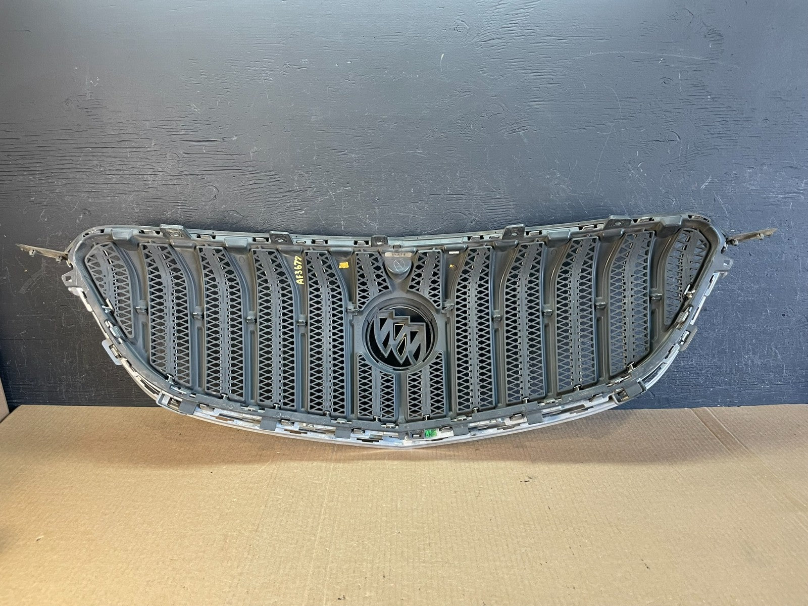 2013 to 2017 Buick Enclave Front Upper Grill Grille AF3677 DG5