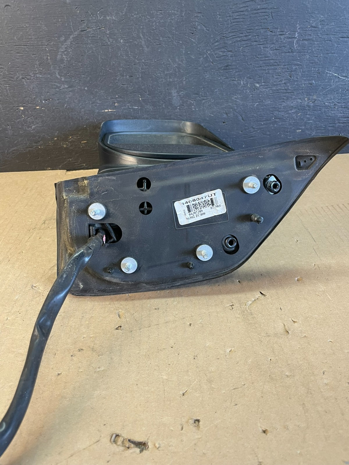 2004-2010 Infiniti QX56 Left Driver LH View Mirror AD5609 DW4