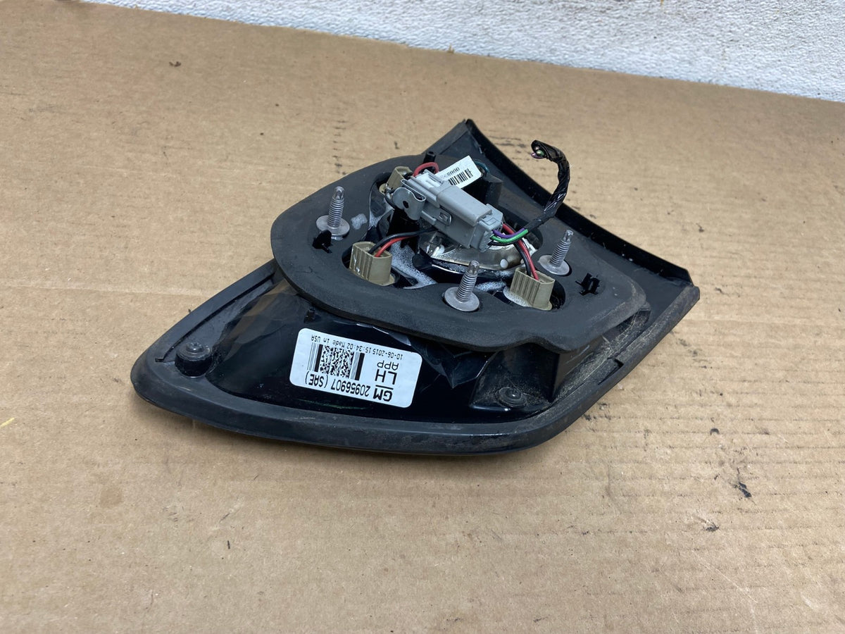 2013 to 2017 Chevrolet Traverse Left Driver LH Inner Tail Light AH4014 LK5