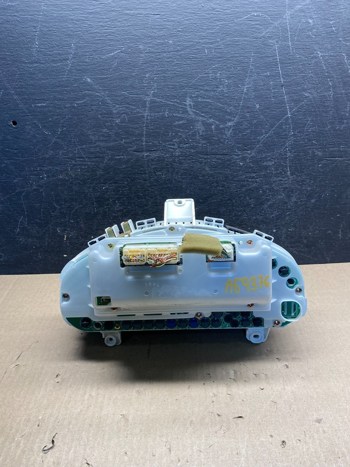 2000 to 2003 Lexus RX300 Speedometer Cluster Gauge AG9376 DG4