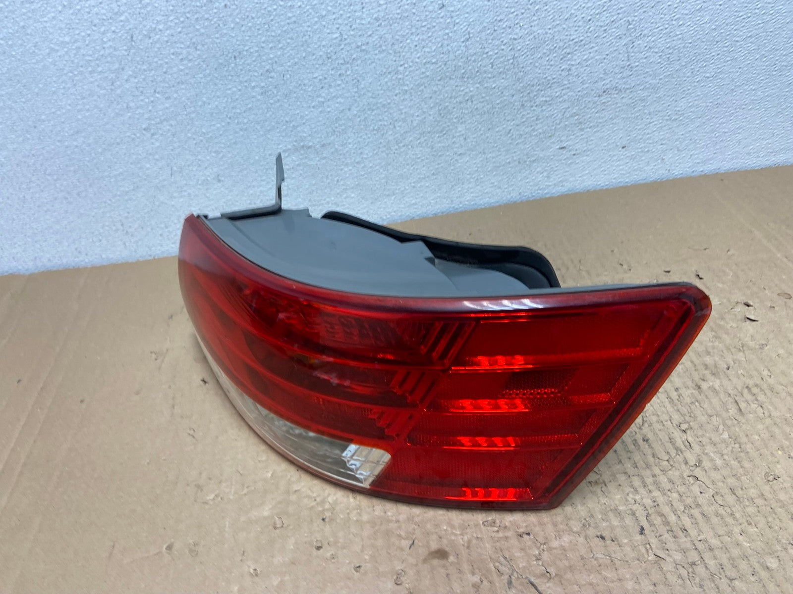 2006 2007 2008 Hyundai Sonata Right Passenger Rh Side Tail Light Oem AC4042 LK1