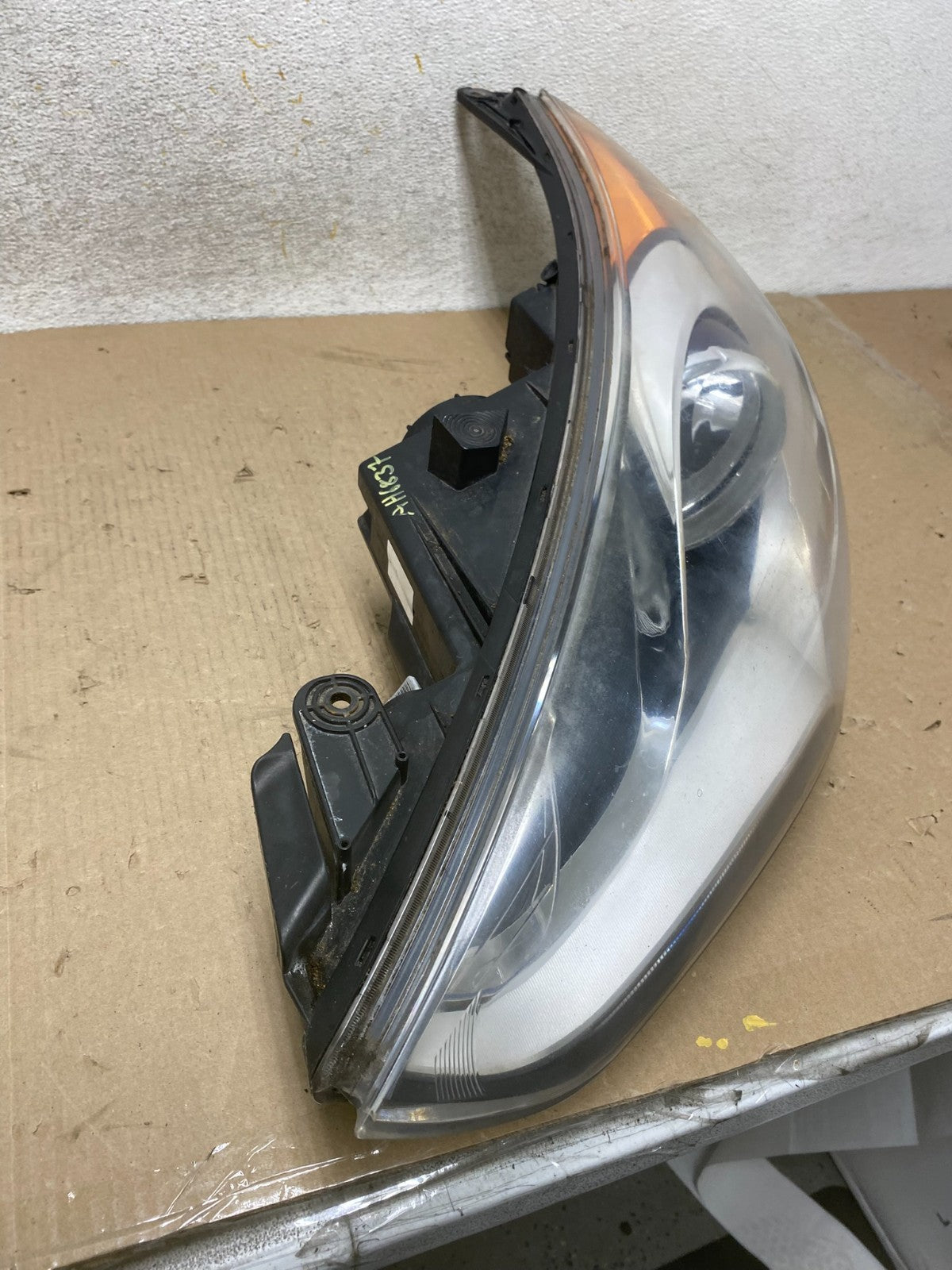 2012 - 2017 Hyundai Veloster Left Driver LH Side Halogen Headlight AH6837 DW7