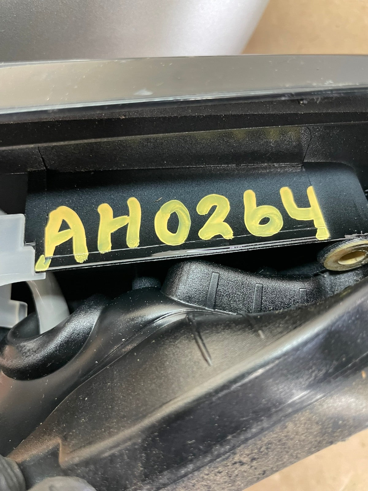 2004 to 2009 Lexus RX330 RX350 RX400H Left Driver LH Door Mirror AH0264 LK11