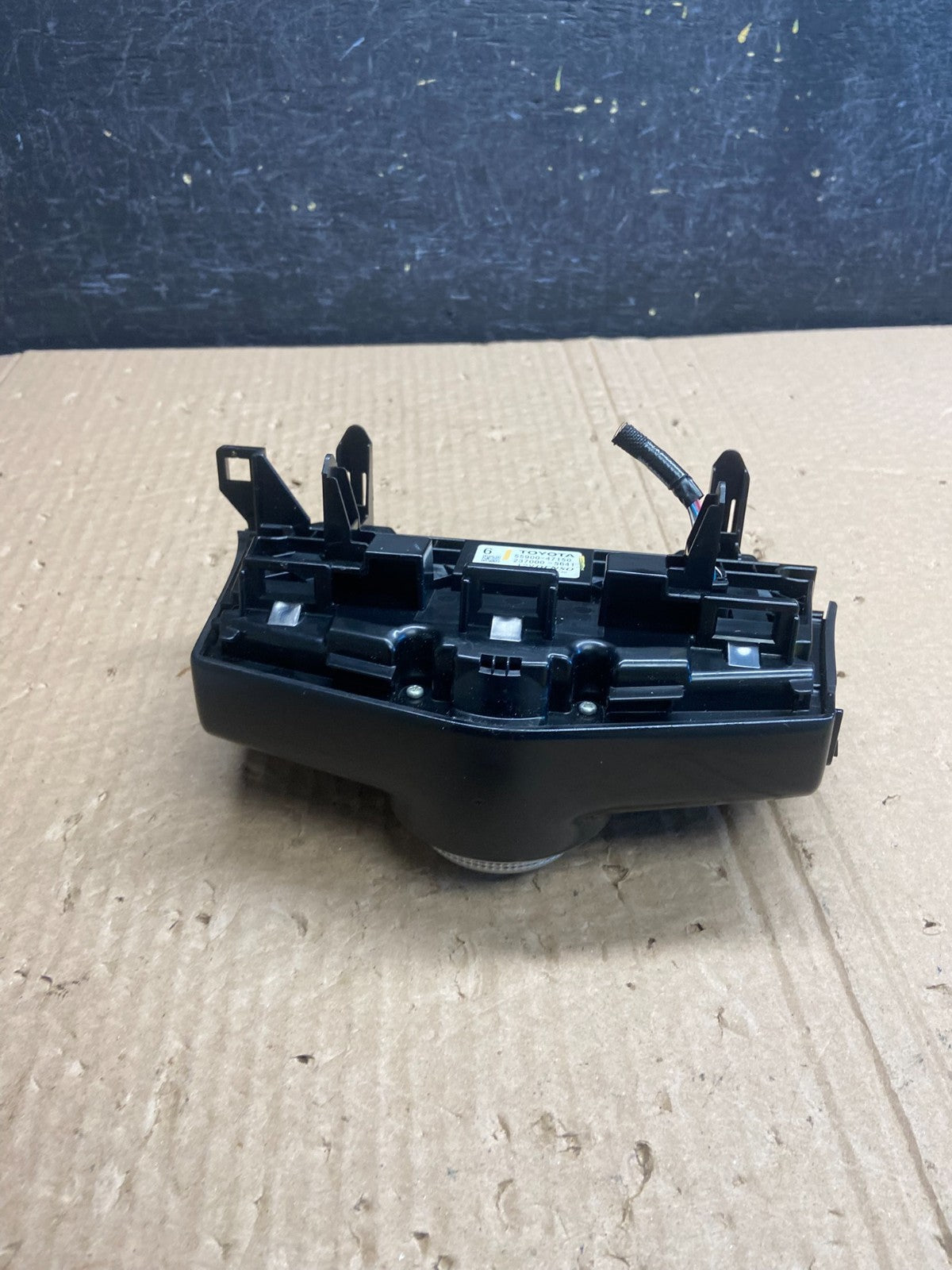 2014 Toyota Prius V Climate Heater A/C AC Control Panel AF6311 DG4