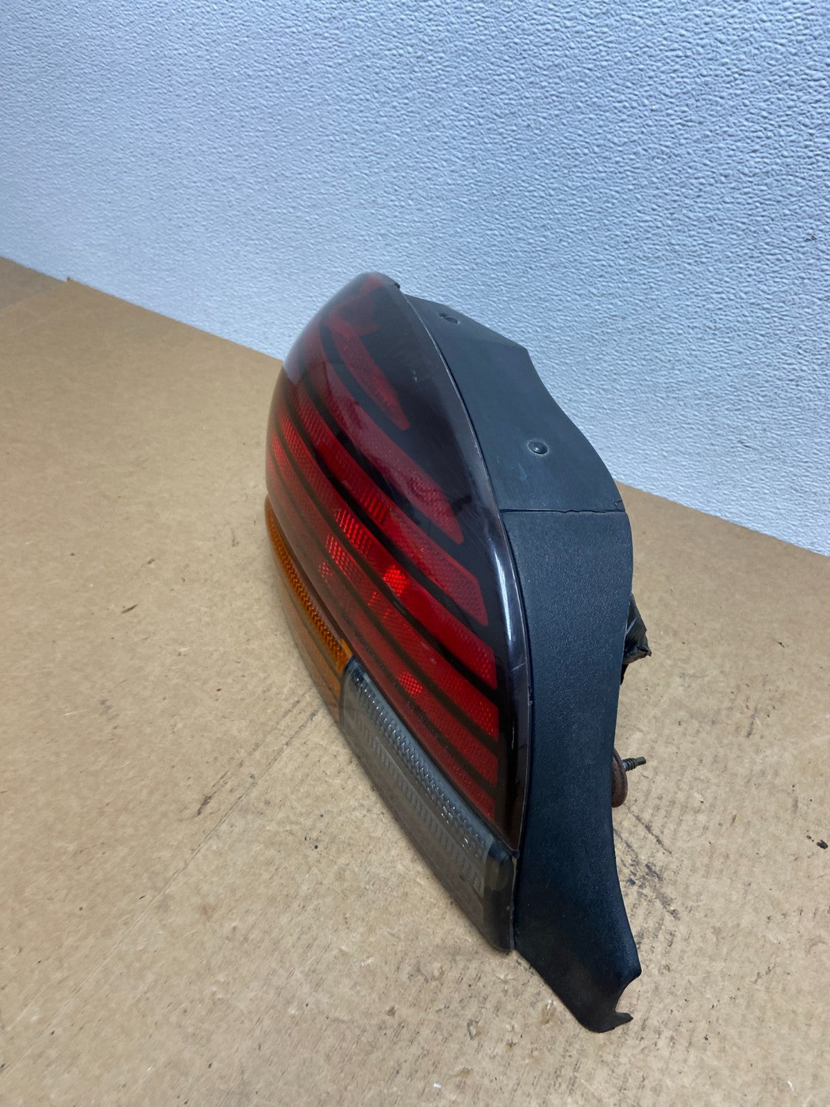 1996 to 1998 Pontiac Grand Am Left Driver LH Side Tail Light OEM AC2889 DW1