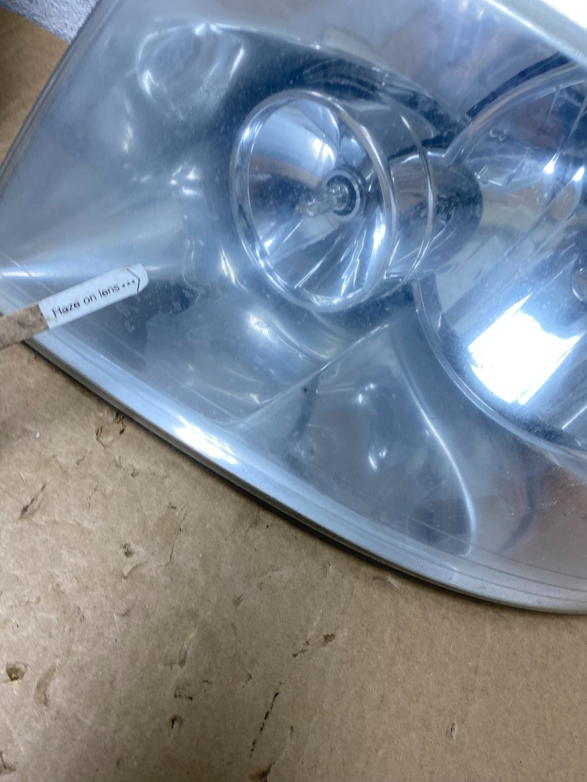 2003 - 2006 Ford Expedition Left+Right Side Headlights Halogen AF8140 DW8