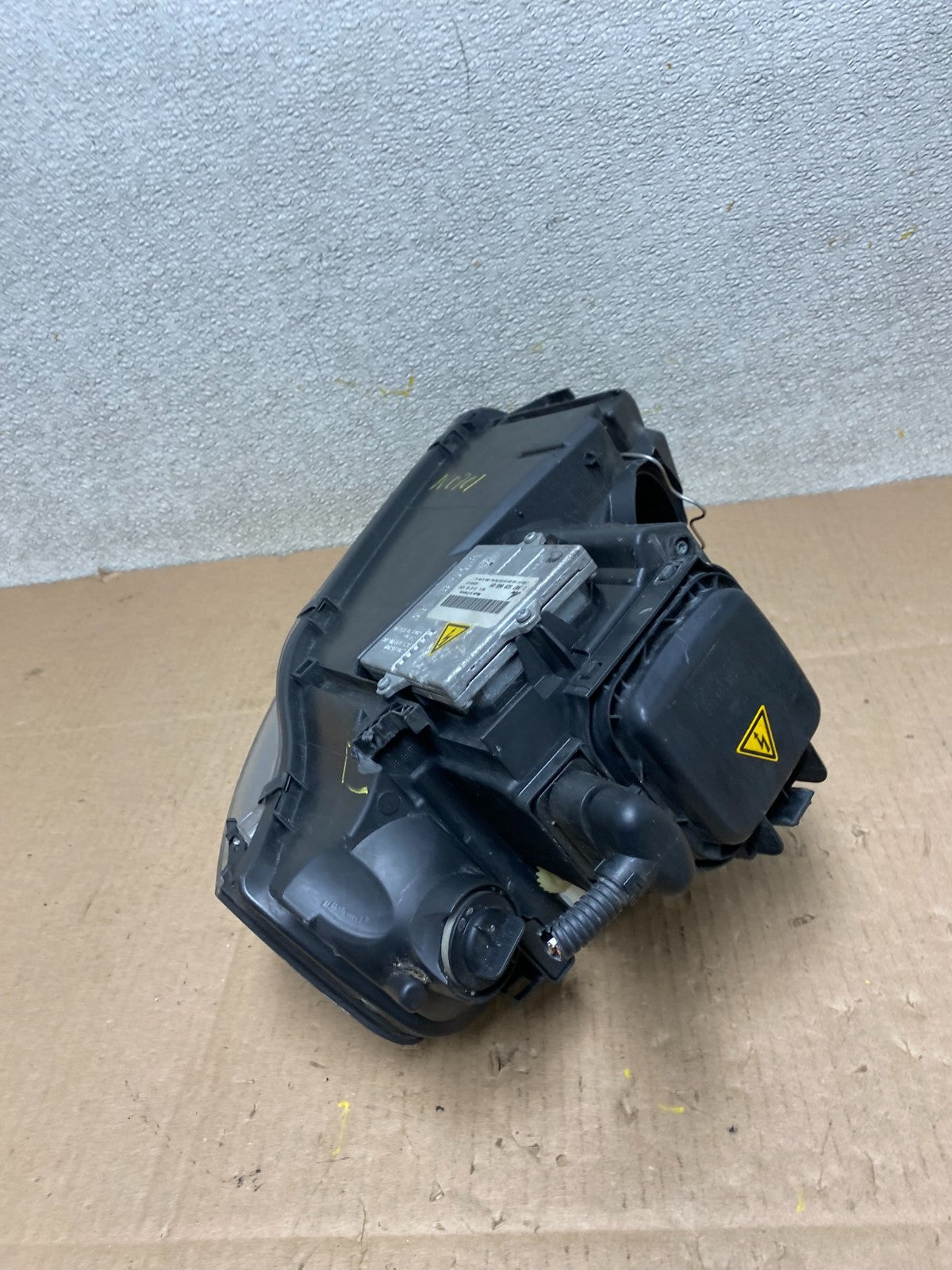 2006 to 2008 Audi A3 Right Passenger RH Side Xenon HID Headlight W0701 DW9