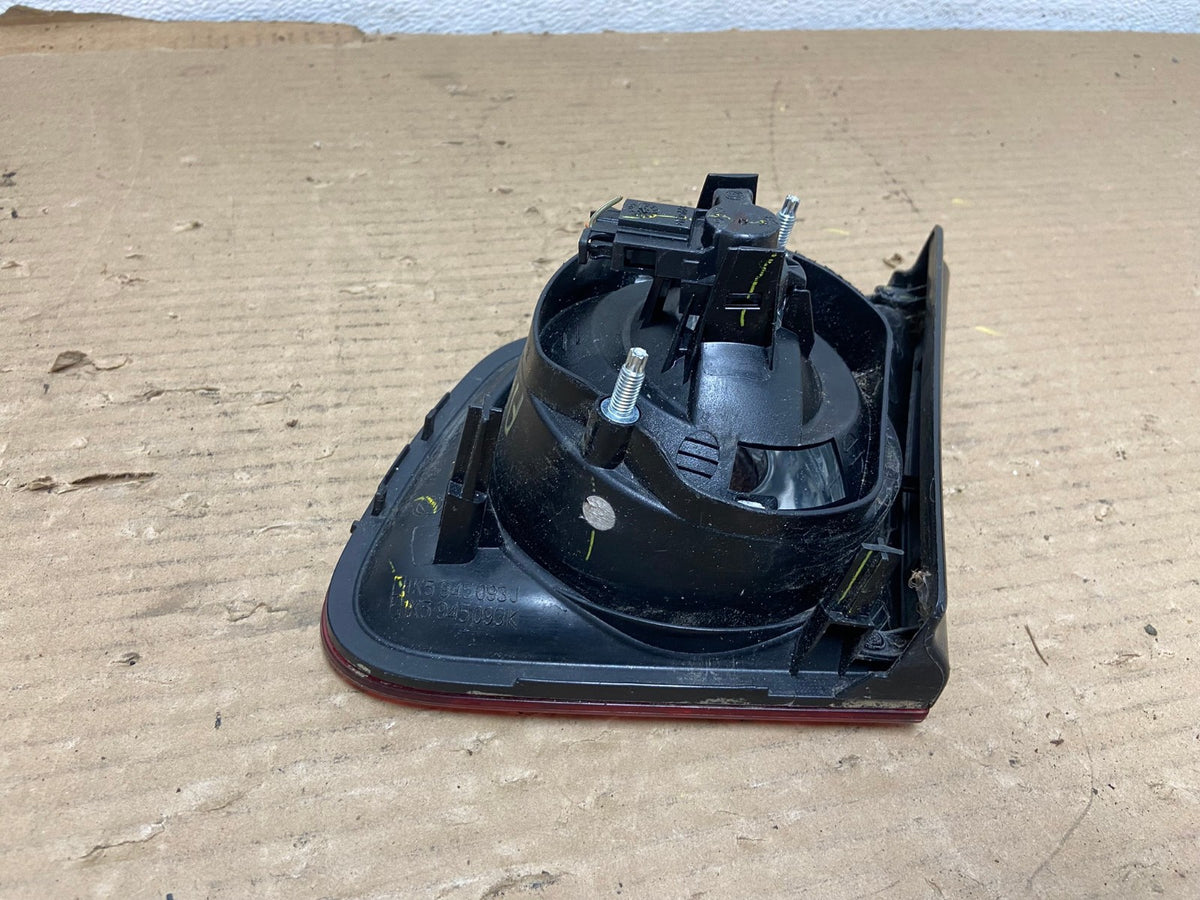 2008-2010 Volkswagen Jetta Sedan Left Driver LH Inner Tail Light AH0634 LK5