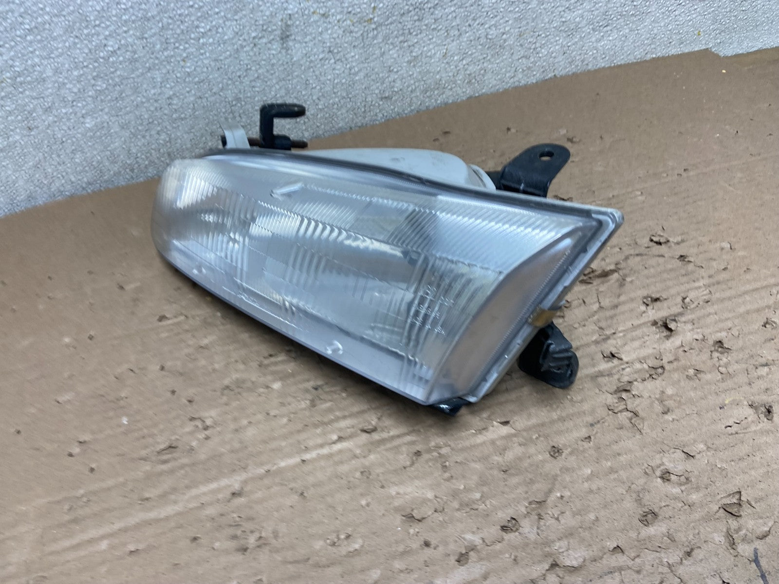 1997 1998 1999 Toyota Camry Left Driver Side Halogen Headlight Oem AB1661 DW1