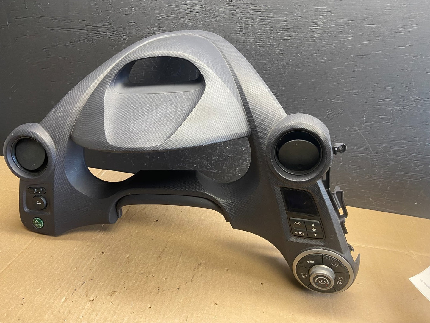 2010-2014 Honda Insight Speedometer Instrument Cluster Dash Trim Oem AB9415 DG3