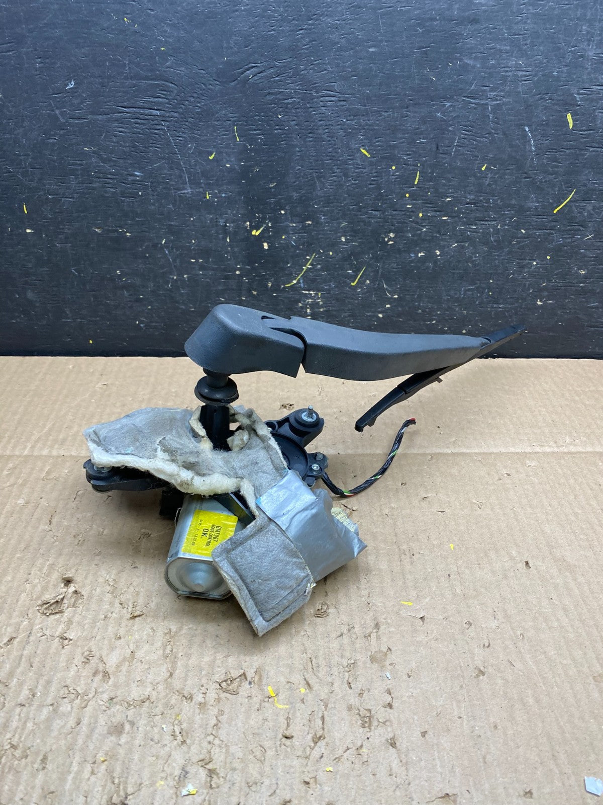 2008-2017 GMC Acadia Enclave Tailgate Back Door Rear Wiper Motor Wiper V1594 DG3