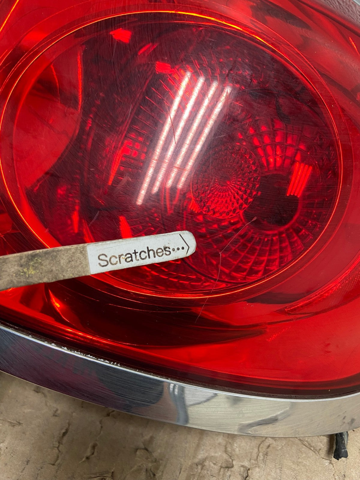 2008-2012 Buick Enclave Right Passenger Rh Tail Light AE9827 LK3