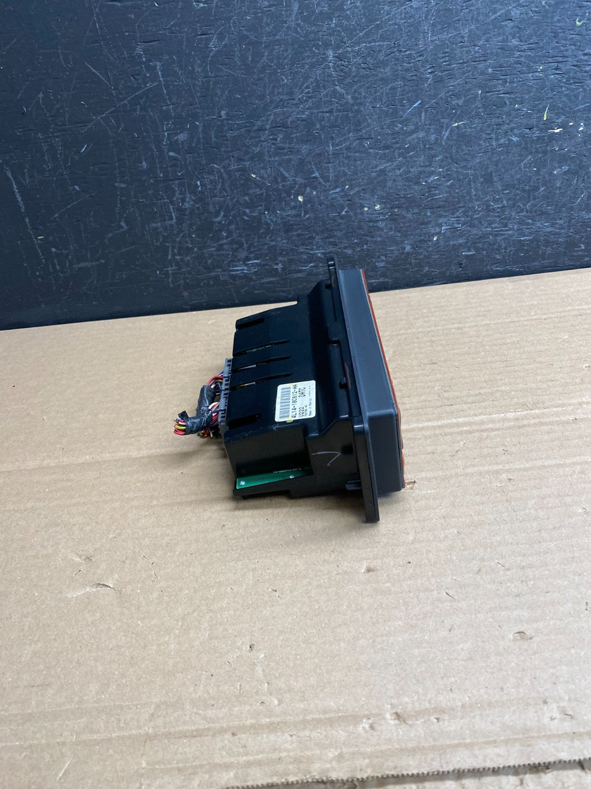 2003 to 2004 Ford Expedition Heater A/C Climate Control AG0045 DG1