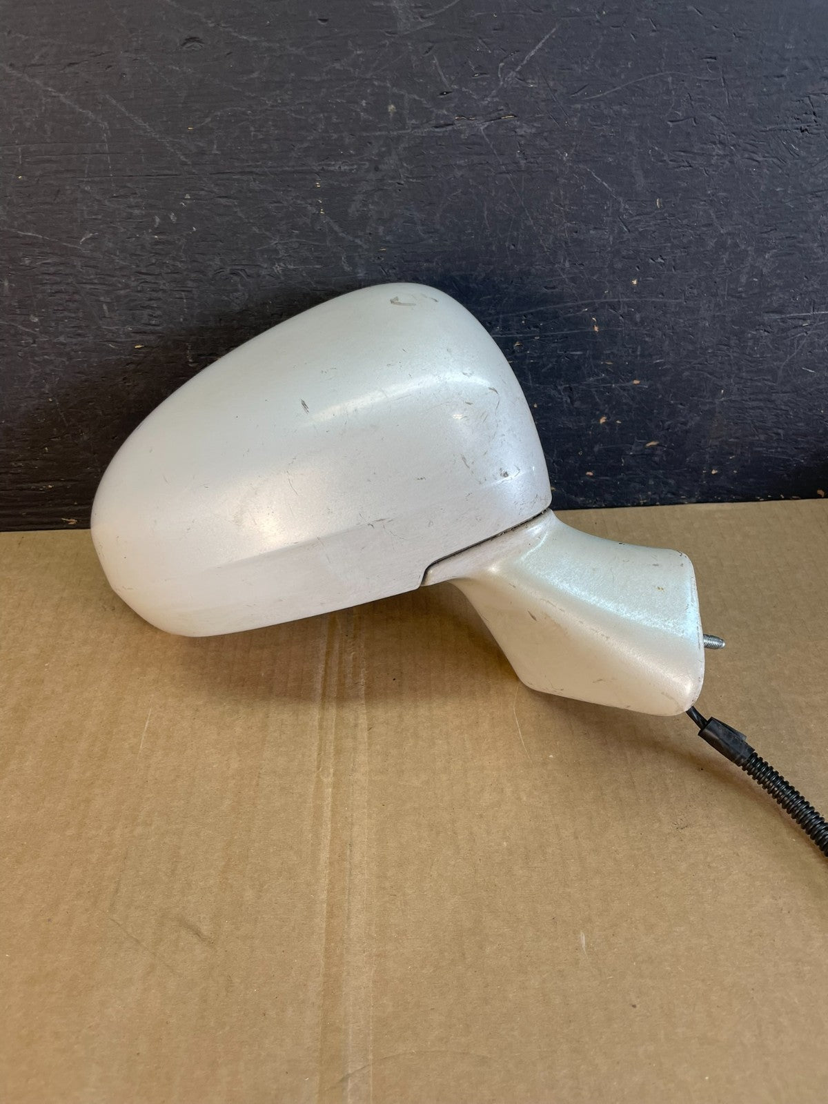 2009 to 2012 Toyota Venza Right Passenger RH View Door Mirror AF5413 DW0