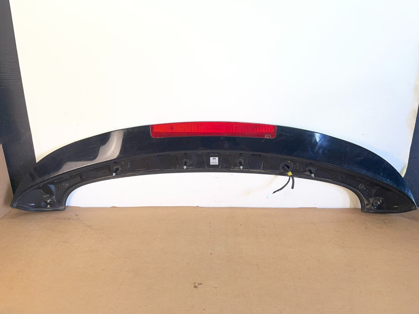 2015 to 2020 Kia Sedona Rear Trunk Spoiler Wing AF8820 DG5