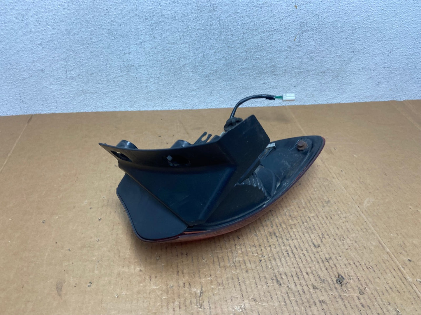 2006-2007 Subaru Tribeca B9 Right Passenger Rh Side Tail Light AE0472 LK4