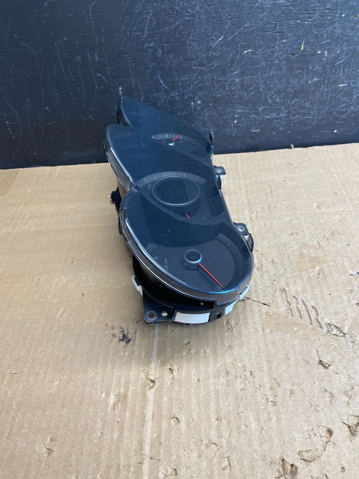 2014 to 2015 Kia Optima Speedometer Cluster Gauge AE1885 DG1