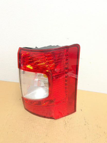 2011-2016 Chrysler Town and Country Right Passenger RH Tail Light AD1142 LK0