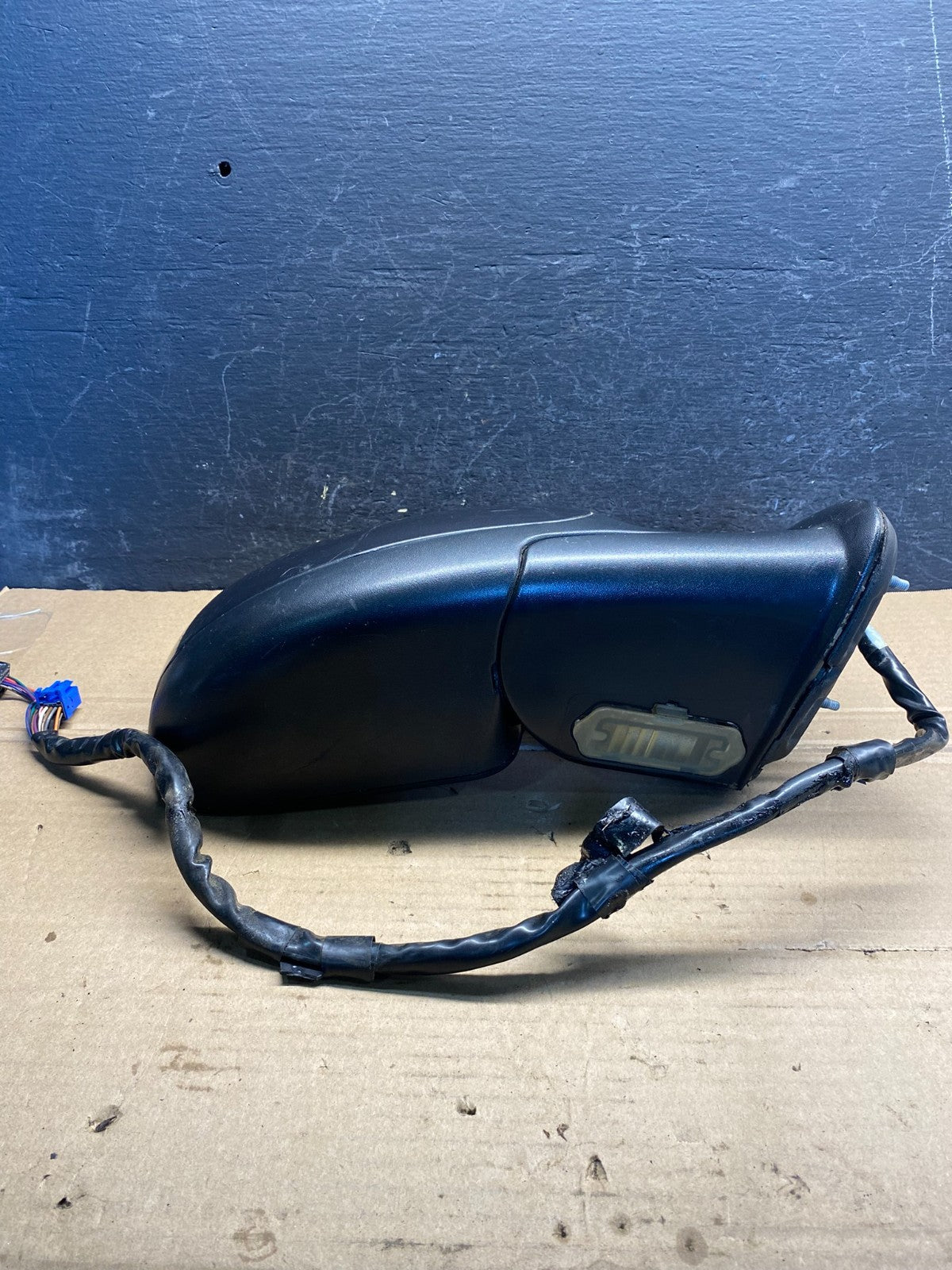 2003 to 2006 Gmc Yukon Right Passenger Turn Signal View Door Mirror AE8106 DG3