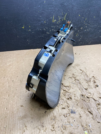 2009 Saab 9-7X  Gauge Speedometer Cluster z9901  DG2