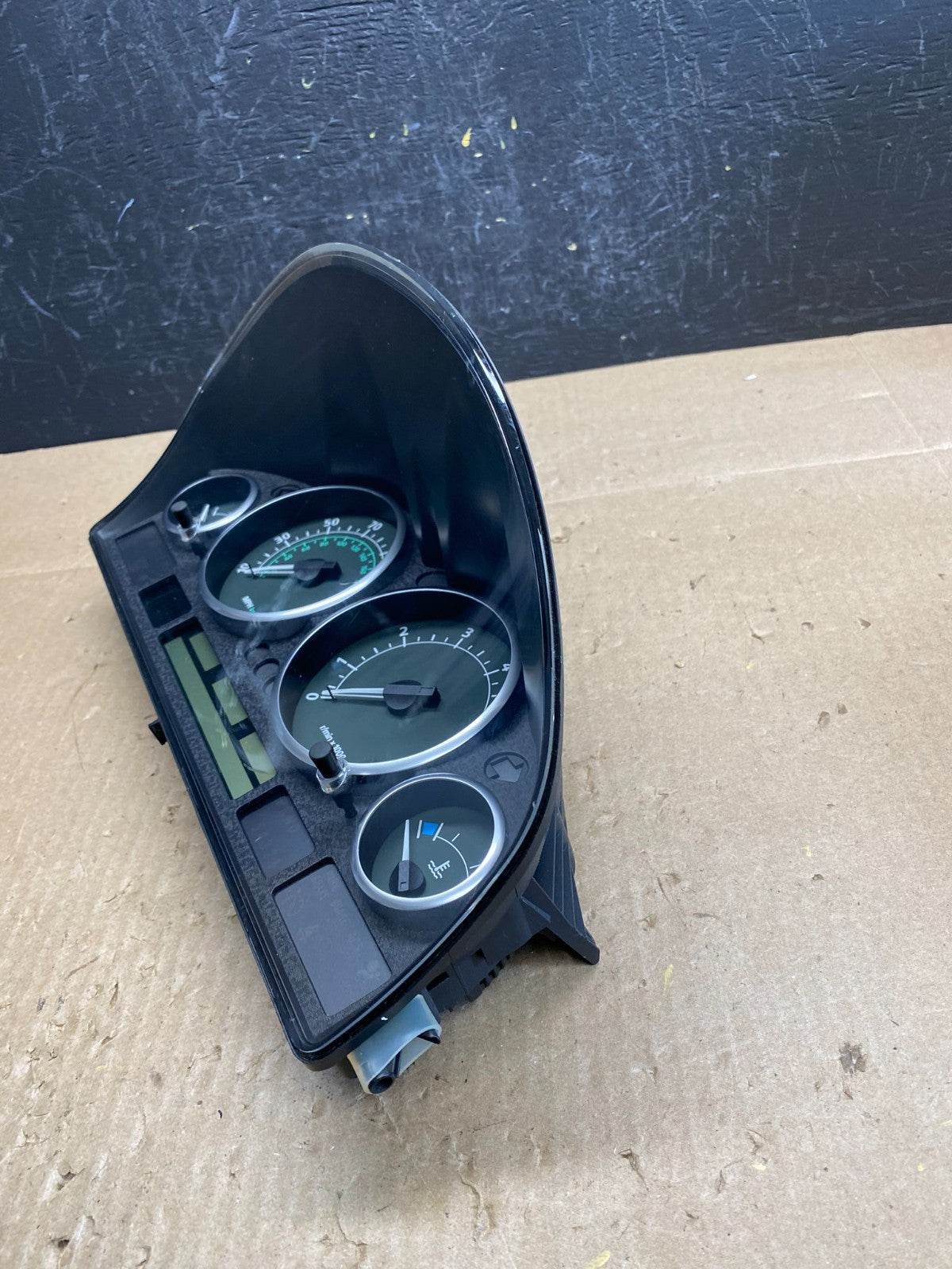 2003 2006 Land Range Rover Speedometer Cluster Gauge AC6528 DG3
