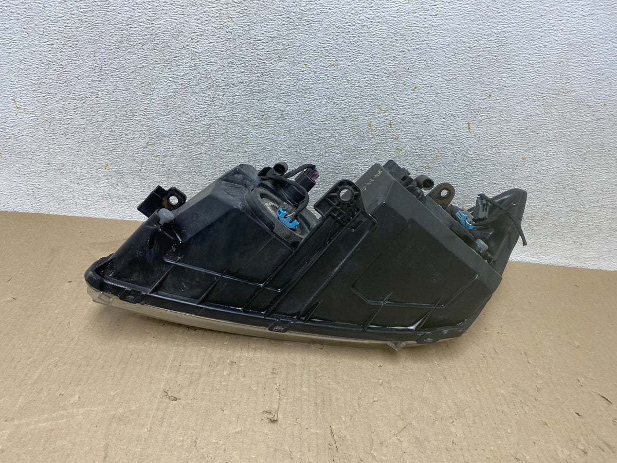 2009 to 2017 Dodge Journey Headlight Right Passenger Rh Halogen AH6922 DW5