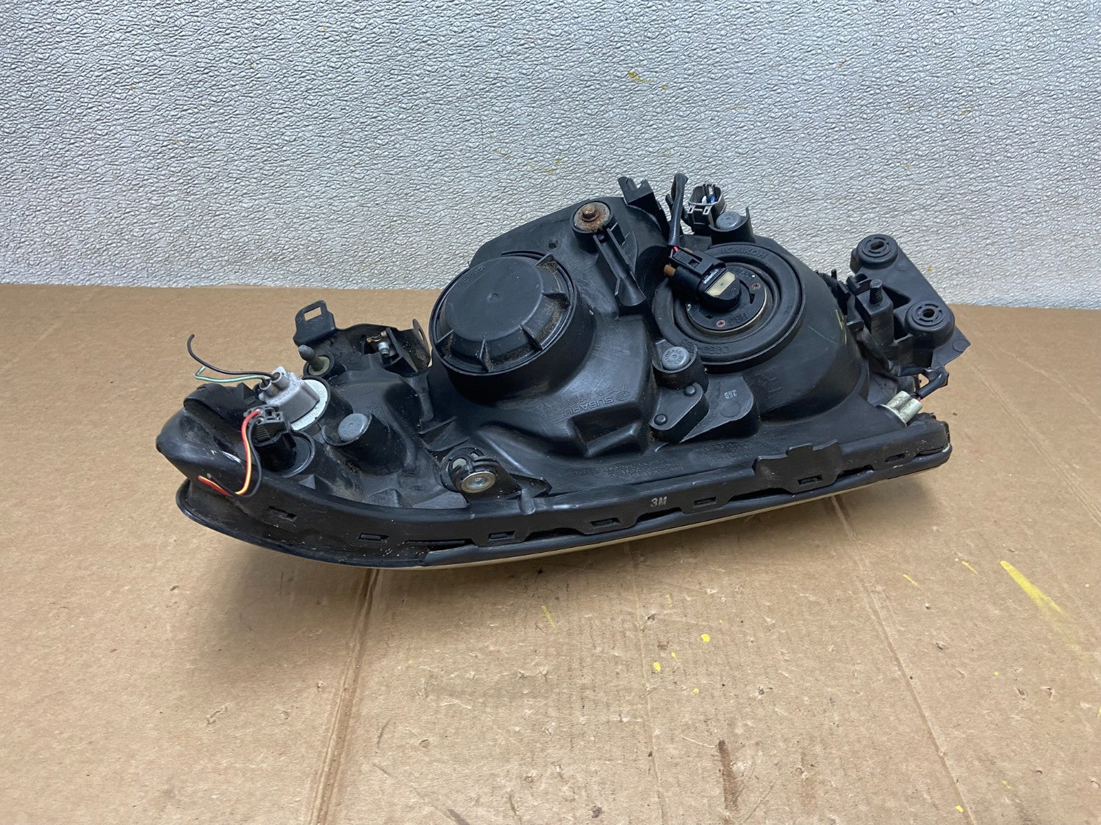 2006-2008 Subaru Forester Right Passenger Rh Headlight Halogen AA1325 DW8