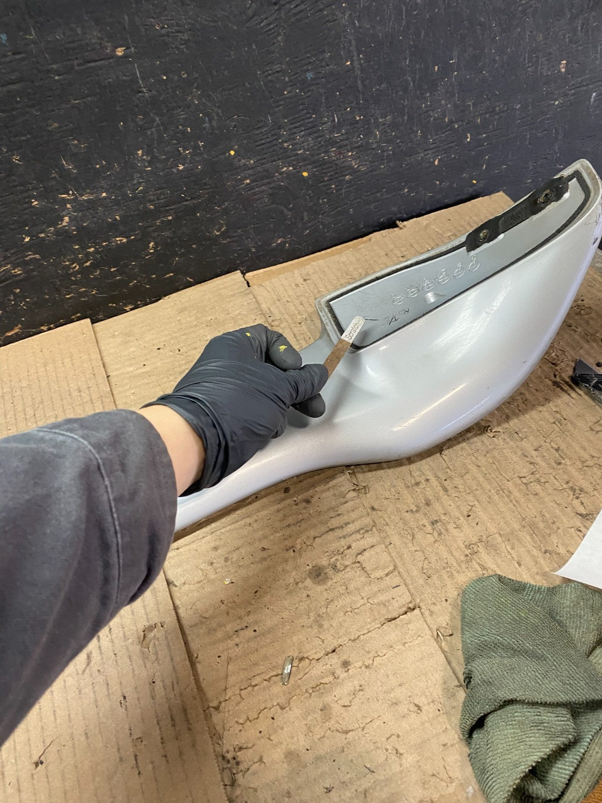 2001-2006 Mazda Tribute Rear Trunk Lid Tail Gate Lift Gate Spoiler OEM w5796 DG12
