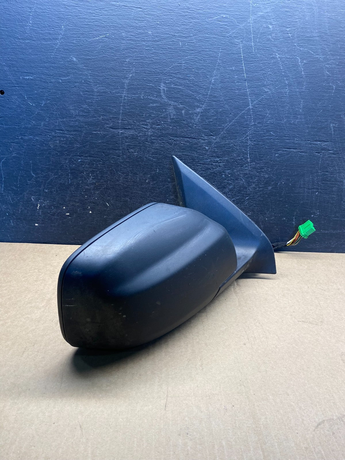 2003 to 2006 Volvo XC90 Right Passenger Side View Door Mirror AG7094 DW1