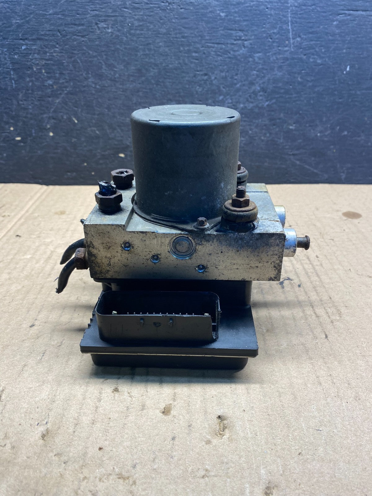2009 2014 Chevrolet Tahoe Suburban ABS Anti Lock Brake Pump AF6919 DG5