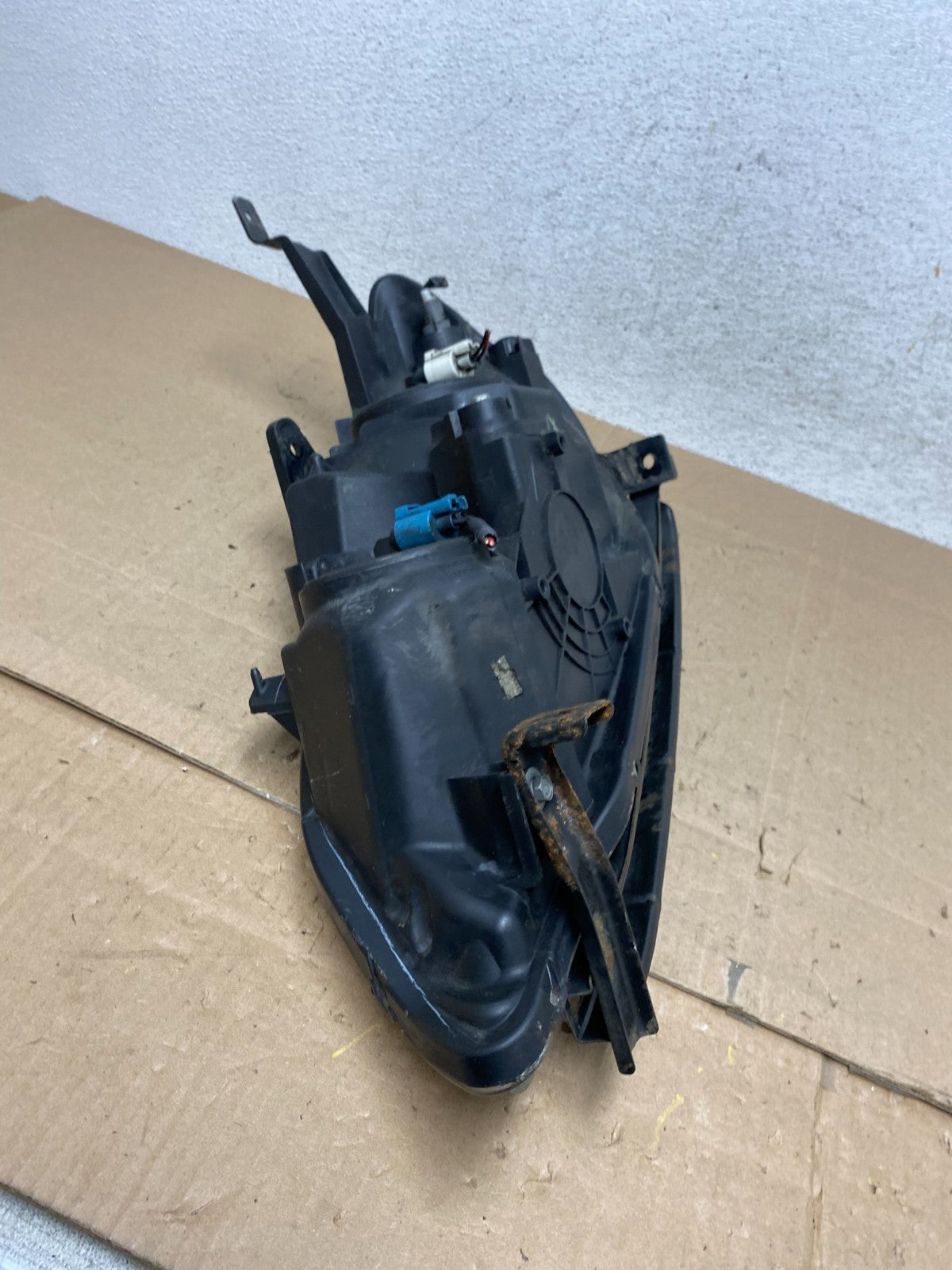 2004 2005 Honda Civic Sedan Headlight Halogen Right Passenger Rh AE6127 DW7