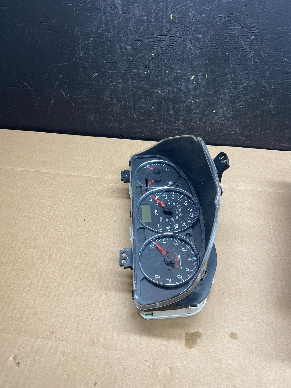 2004 - 2006 Mazda MPV Speedometer Instrument Cluster Gauges ac6106 DG2
