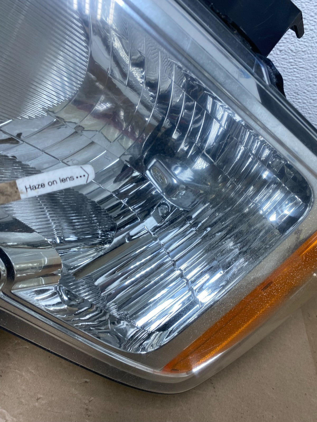 2009 to 2014 Ford F-150 F150 Left+Right Halogen Headlights AF4742 DW8