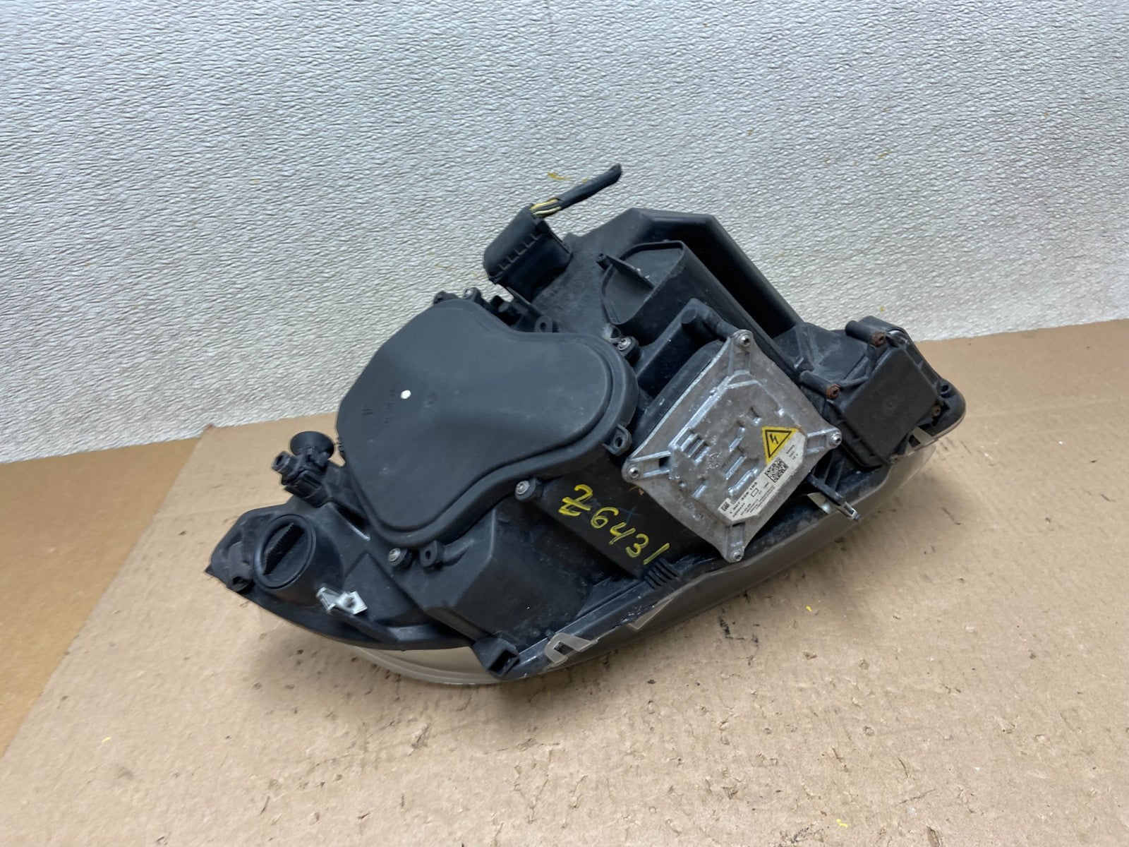 2007-2010 BMW 3-Series Coupe 335i Left Driver Lh Headlight Xenon HID Z6431 DW8