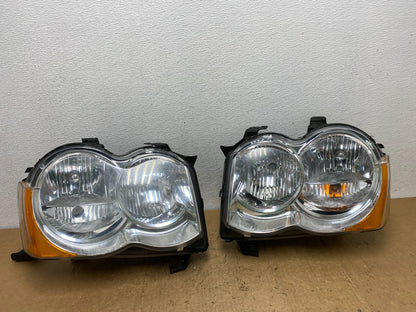 2008-2010 Jeep Grand Cherokee Left+Right Set Halogen Headlights AD0656 DW0