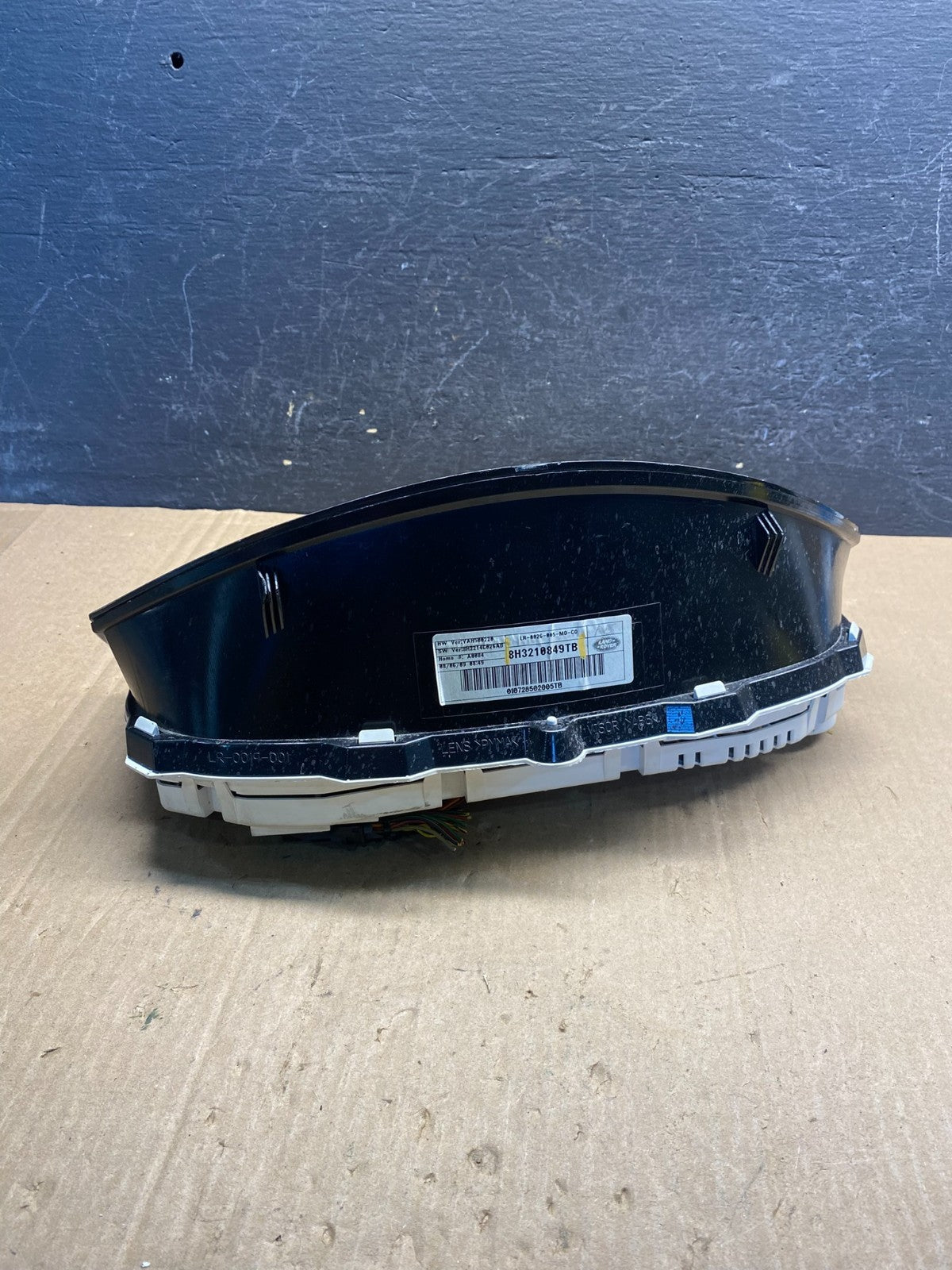 2008 2009 Land Rover Range Rover Sport Speedometer Cluster Gauge AE7623 DG3