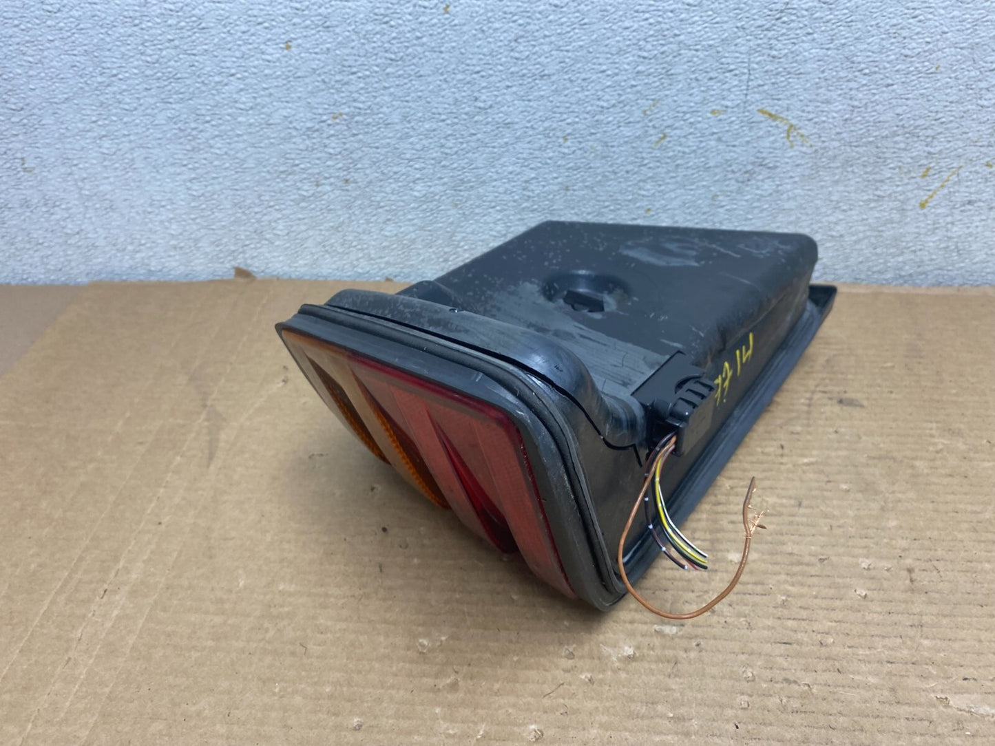 1994 to 1995 Mercedes E Class W124 Right Passenger RH Side Tail Light N9714 DW5