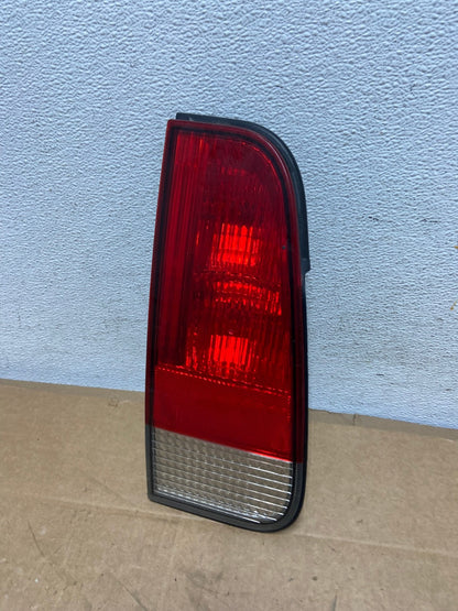 2003 2004 2005 Lincoln Aviator Left Driver Lh Inner Tail Light AD6189 LK0