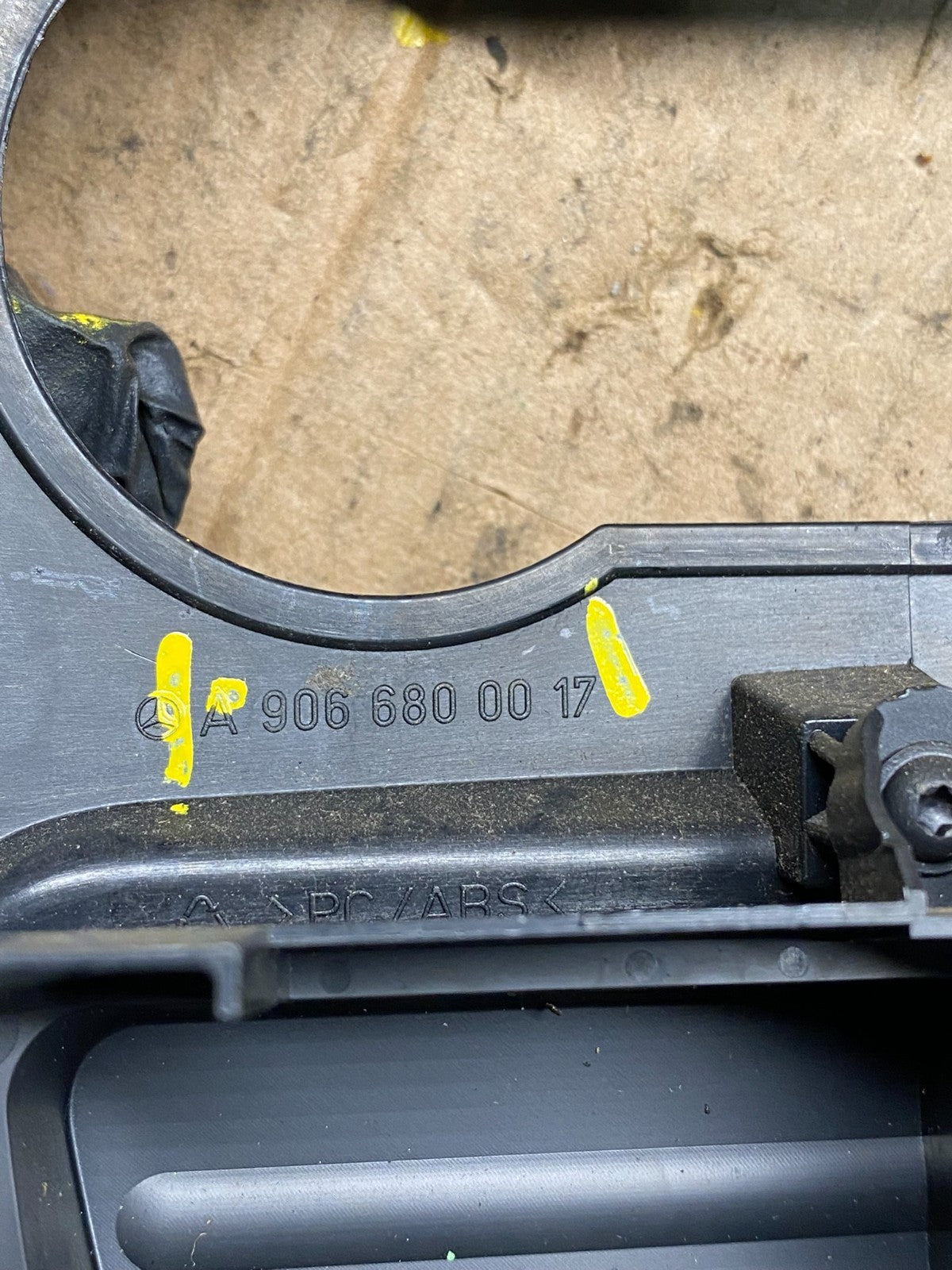 2007-2018 Mercedes Dodge Sprinter Center Console Radio Instrument Panel P1875 DG6