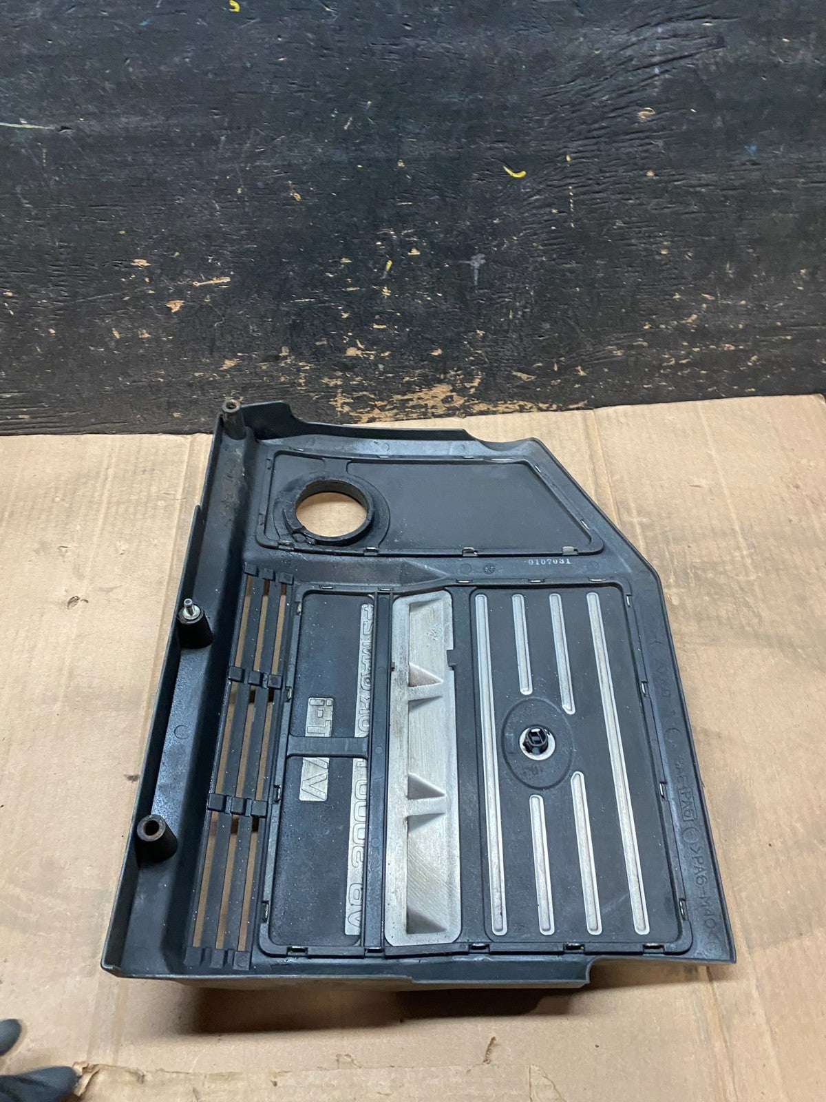 1999 - 2003 Lexus RX300 Factory OEM Engine Motor Cover Trim Panel V9960 DG6