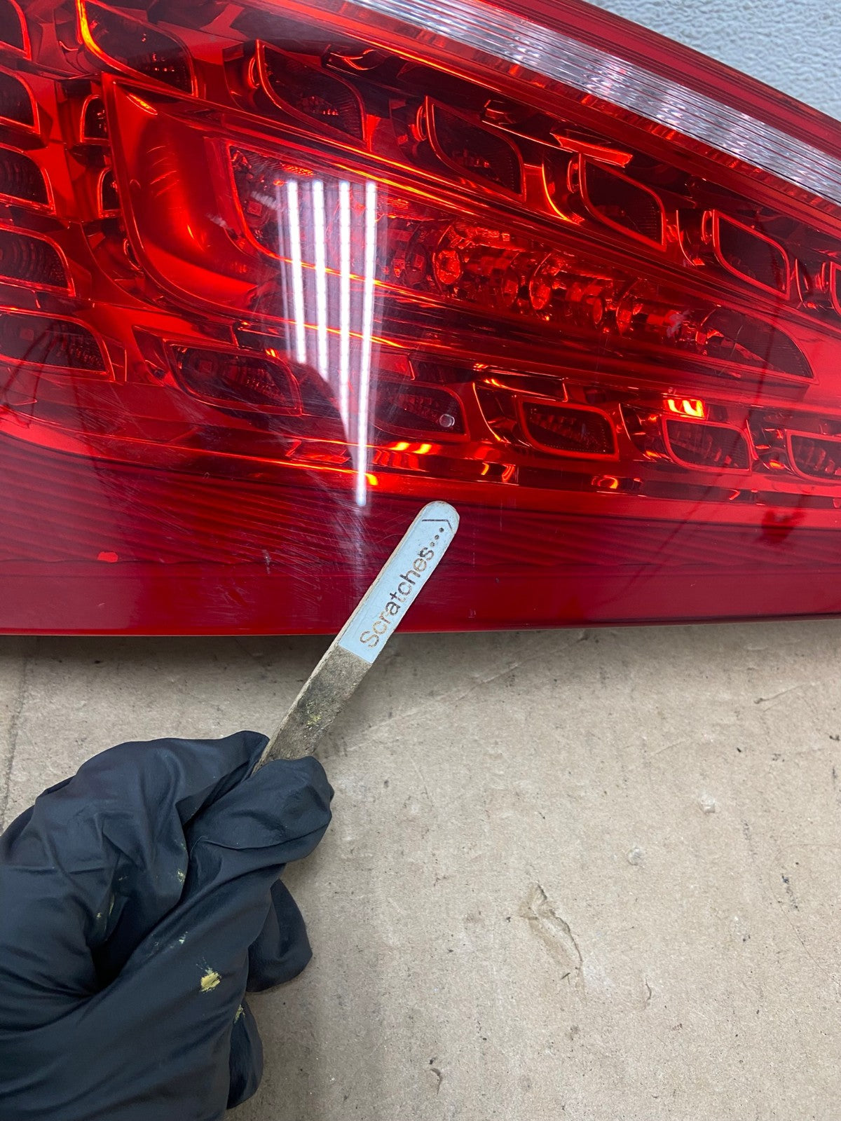 2009 to 2012 Audi Q5 Left Driver LH Side Tail light AG4739 LK3
