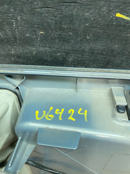 2004-2009 Cadillac SRX Trunk Panel Lid Backup License Plate U6424 DG10