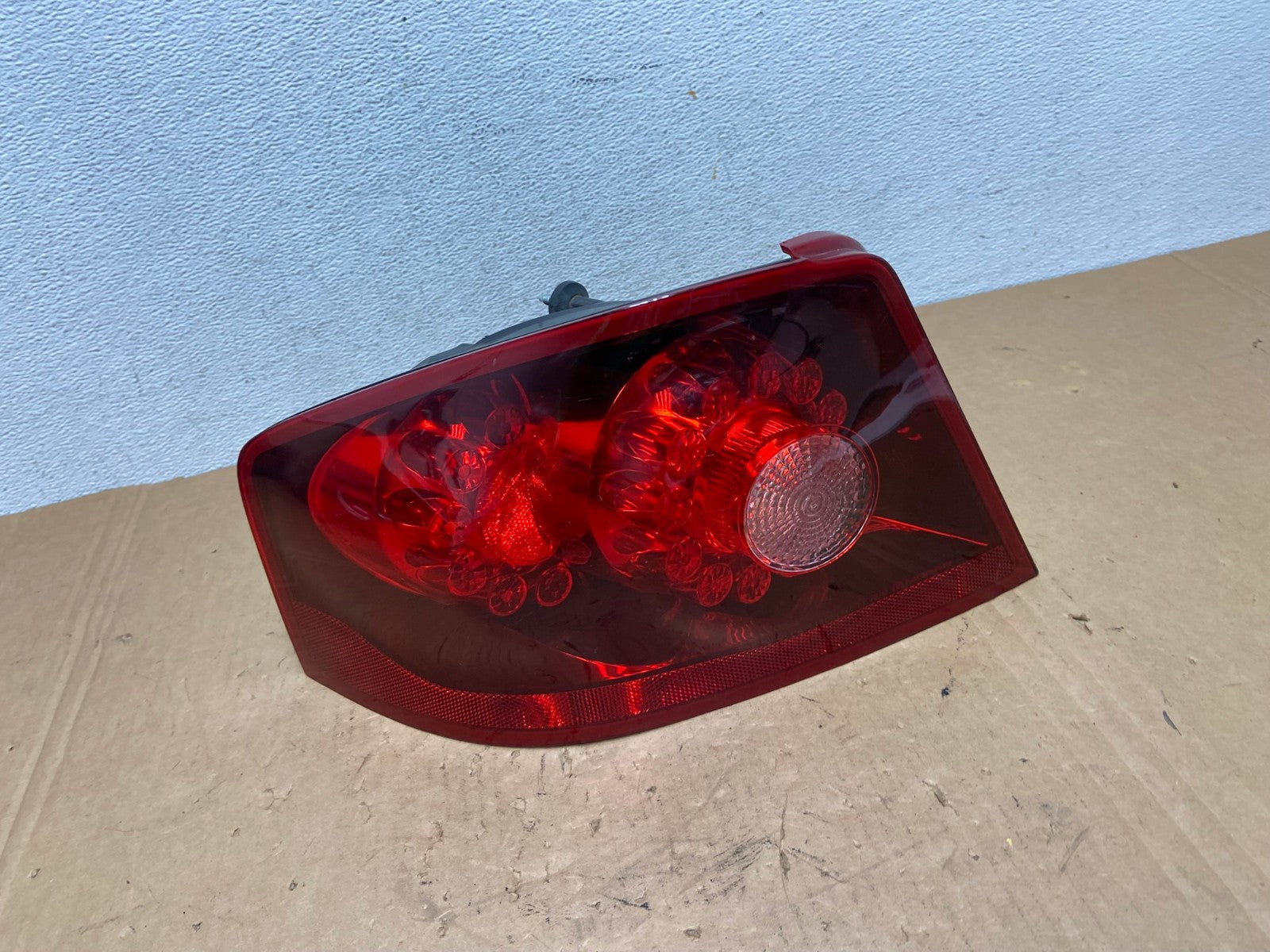 2011 to 2014 Dodge Avenger Left Driver Lh Side Tail Light AD3224 LK0