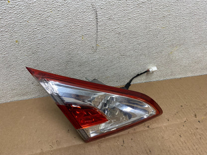 2011-2014 Nissan Murano Left Driver Lh Side Inner Tail Light Oem E04350